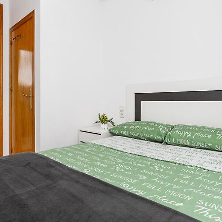 Arquitecto Larramendi Apartment Torrevieja Luaran gambar