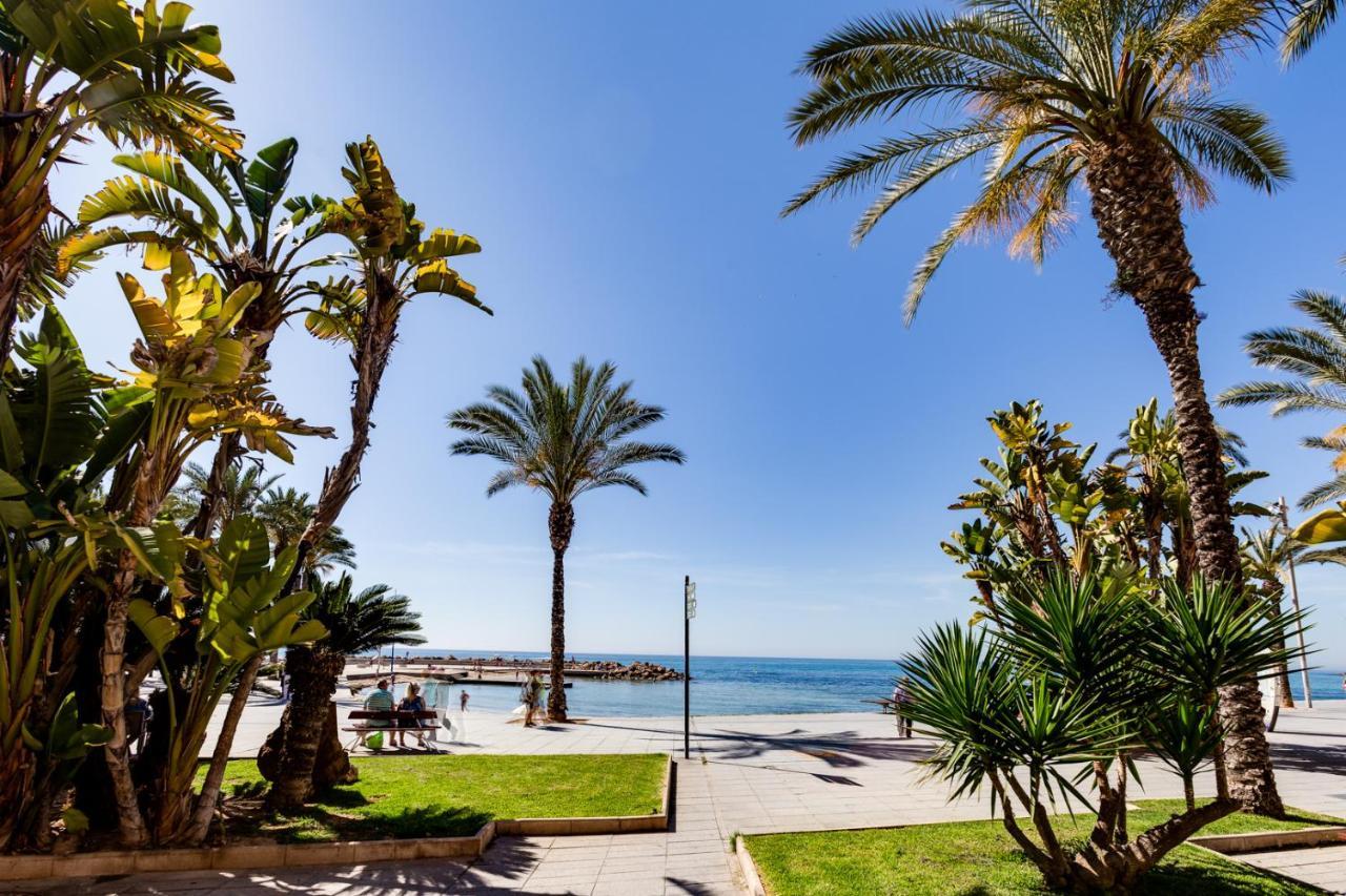 Arquitecto Larramendi Apartment Torrevieja Luaran gambar